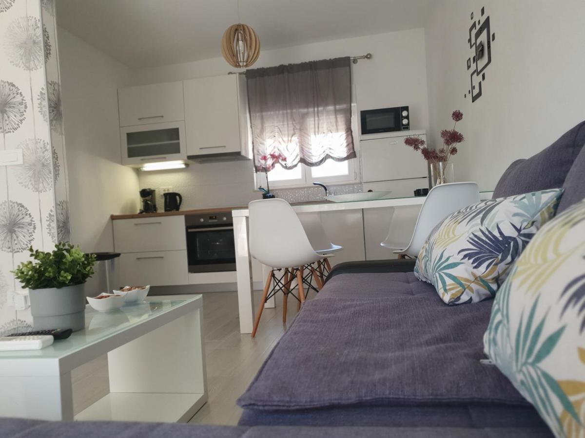 Apartment Tonka Шибеник Екстер'єр фото